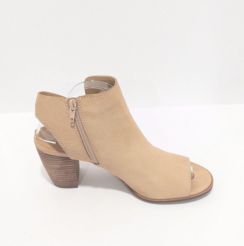Lucky Brand Leather Jubia Booties - Picture 10 of 16